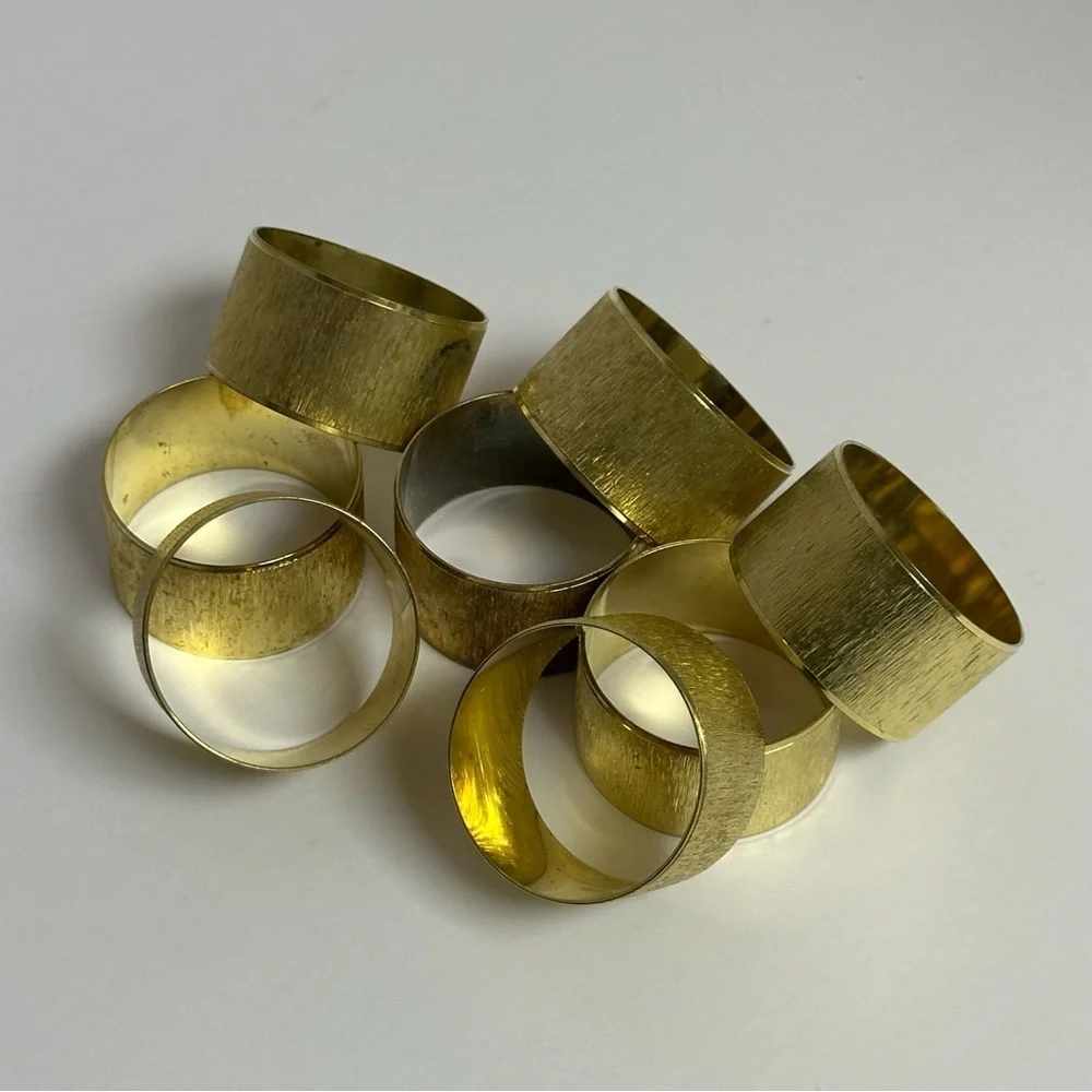 Aukey gold toned
